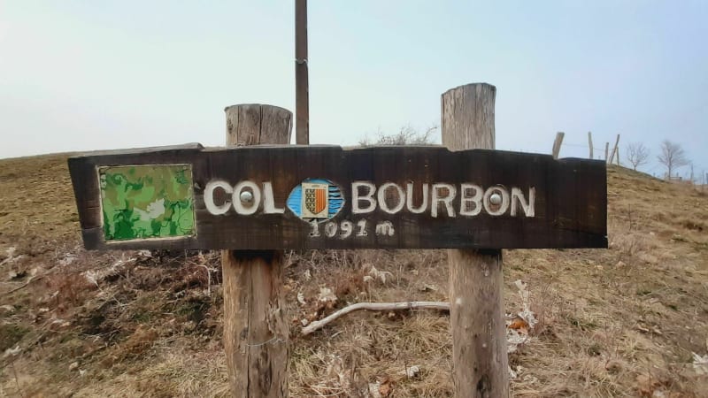 Versant Nord Mont Lozère et col Bourbon. - Mont Lozère et Goulet