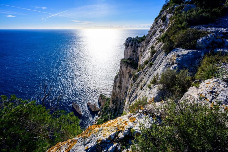 La calanque du Devenson, son cap et ses falaises - Marseille