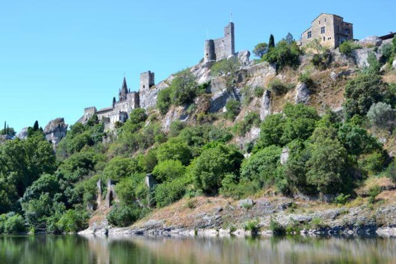 Promenade à Saint-Martin-d'Ardèche - Saint-Martin-d'Ardèche