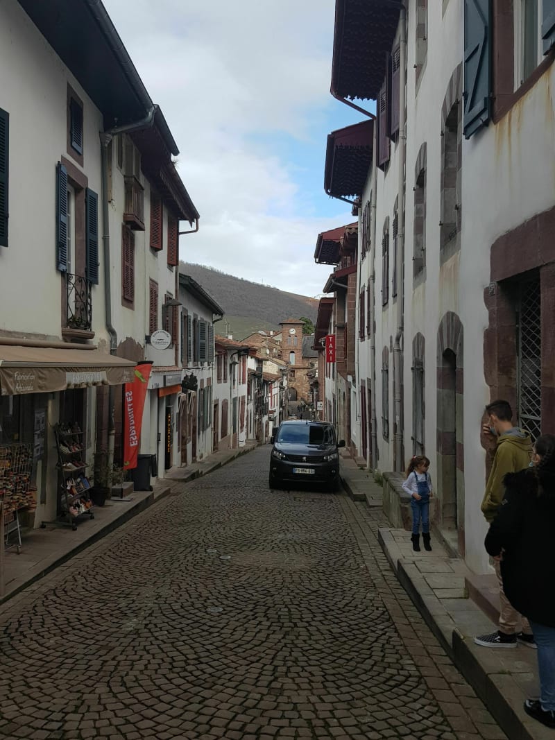 Col d’Ahusqy, col de Bagargi par pays Basque français - Saint-Jean-Pied-de-Port