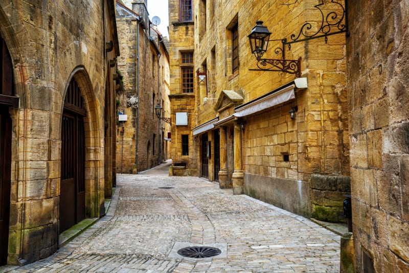 Les petits pas dans les grands à Sarlat-la-Canéda - Sarlat-la-Canéda