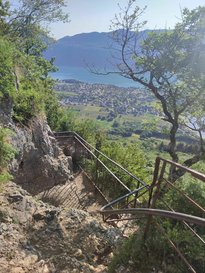 Grotte aux fées et Croix de Meyrieu - Aix-les-Bains