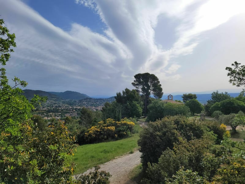 Manosque , Via la chappelle Toutes Aures - Manosque
