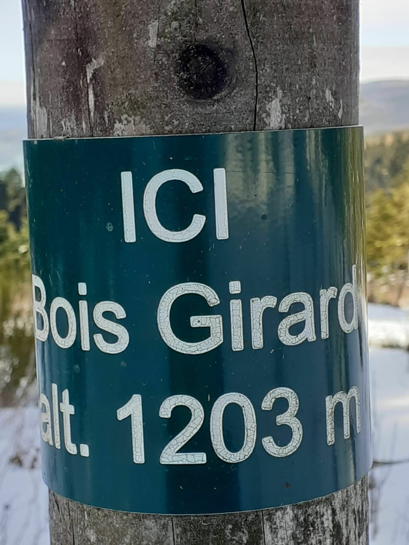 En passant par Bous Girard et Beau Girard - Colombier