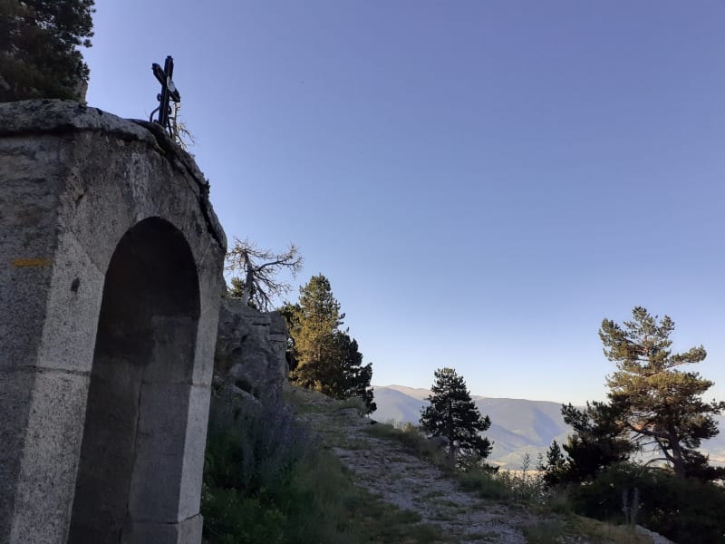 Petite boucle aux croix del Calvari et panorama à 360° - Font-Romeu-Odeillo-Via
