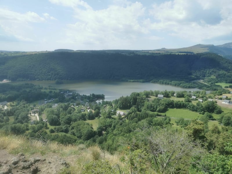 Dent du marais et panorama du lac - Chambon-sur-Lac