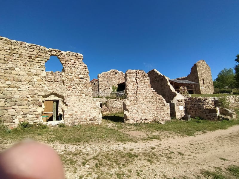 Belle randonnée jusqu'à l'Ancien village de saint Quentin - Chaspinhac