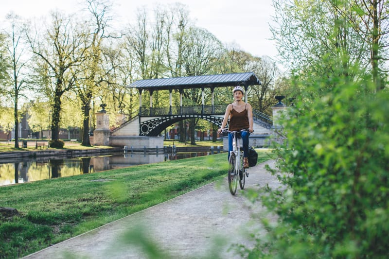 Boucle vélo en vallée du Thouet : Art Roman en Airvaudais - Airvault