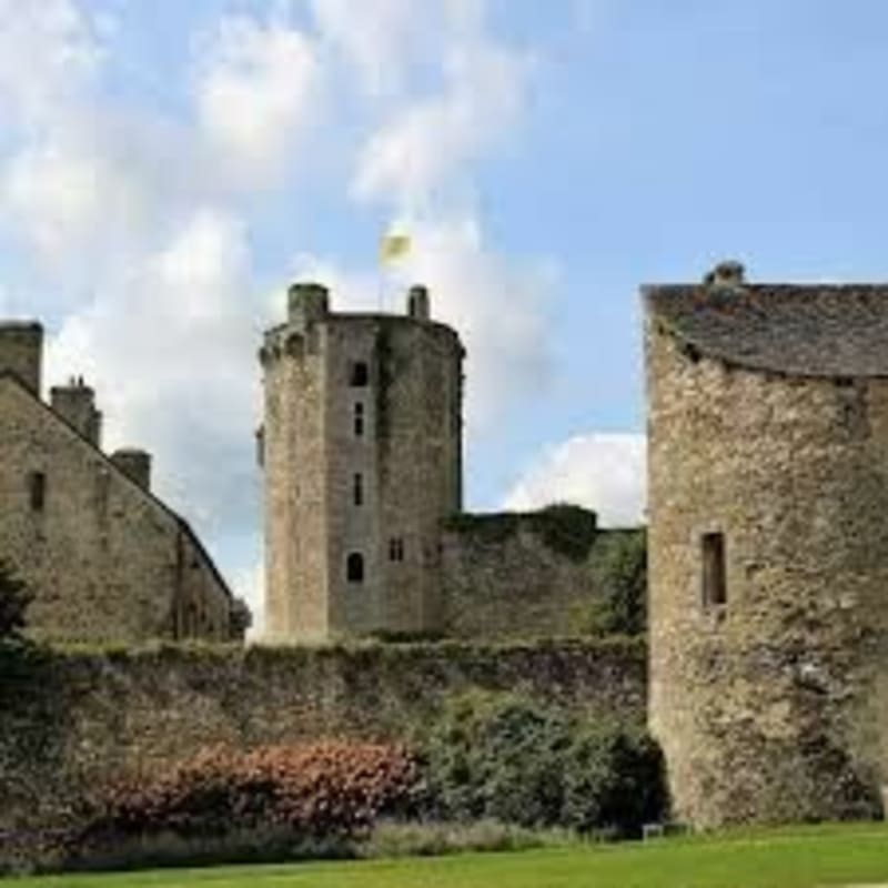Le tour de Bricquebec - Bricquebec-en-Cotentin