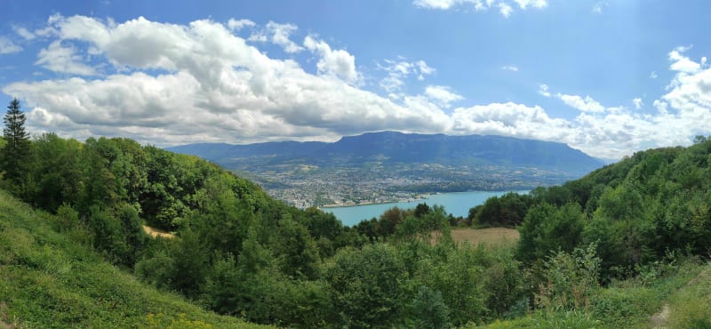 Du Lac au Canal à travers Col - Voglans