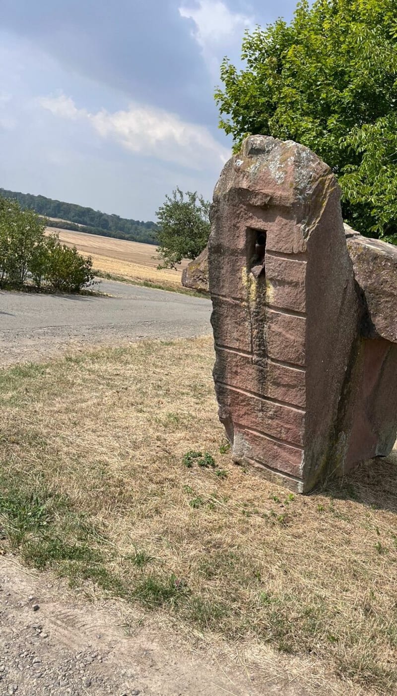 Route des menhirs - Launstroff