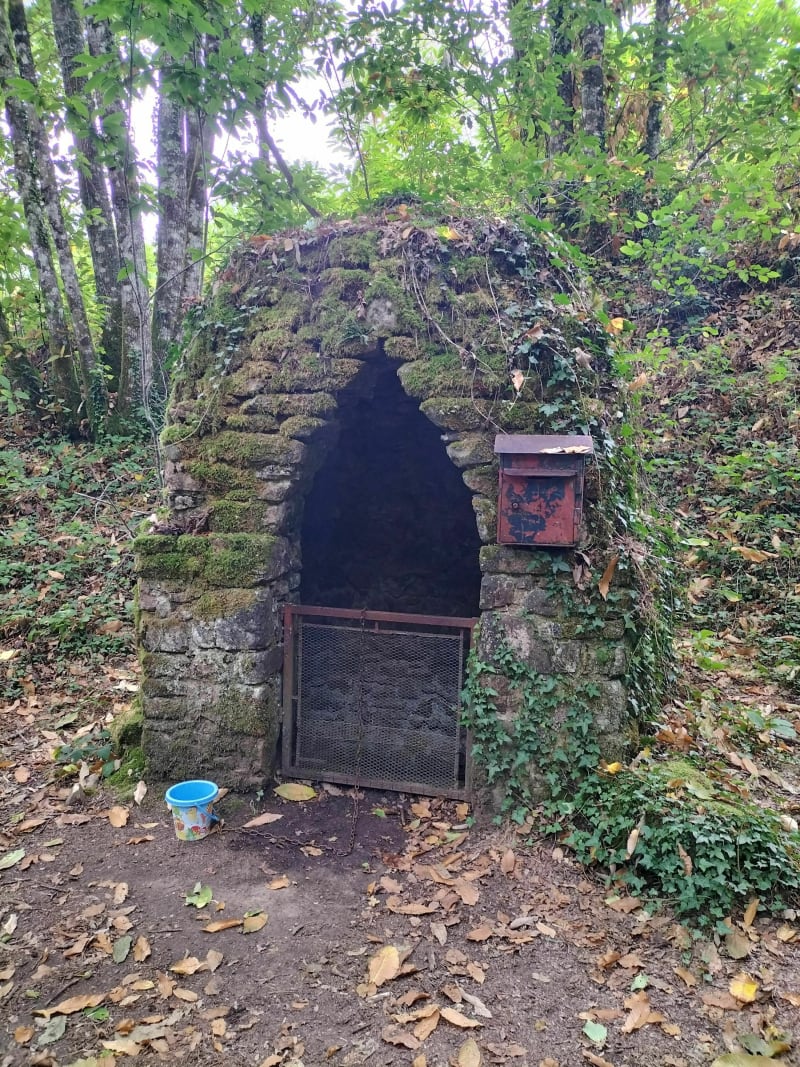 Courbefy, le village abandonné - Bussière-Galant