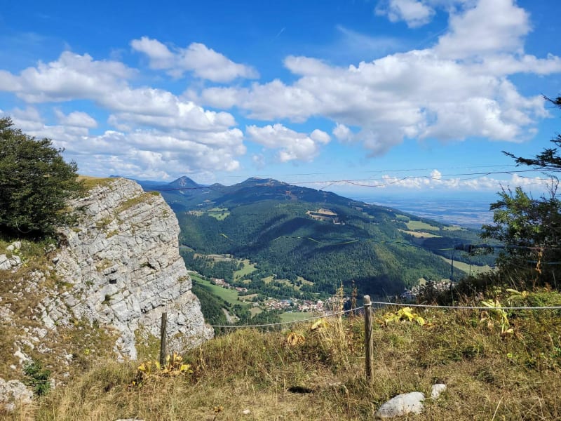 Montée au Morond et descente par piste VTT facile - Fourcatier-et-Maison-Neuve