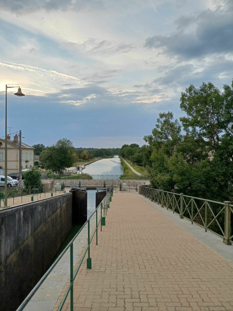 Sentier du passeur Bec d'Allier - Cuffy