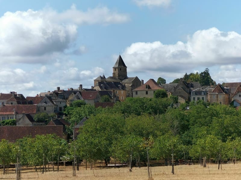 Deux châteaux pour le prix d'un. - Saint-Robert
