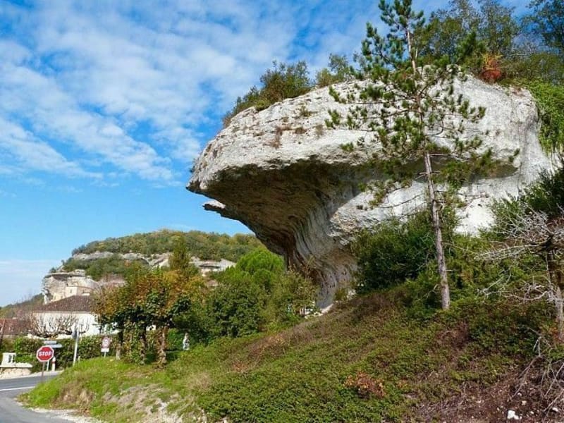 Boucle de la Mouthe au dessus du village des Eyzies - Les Eyzies