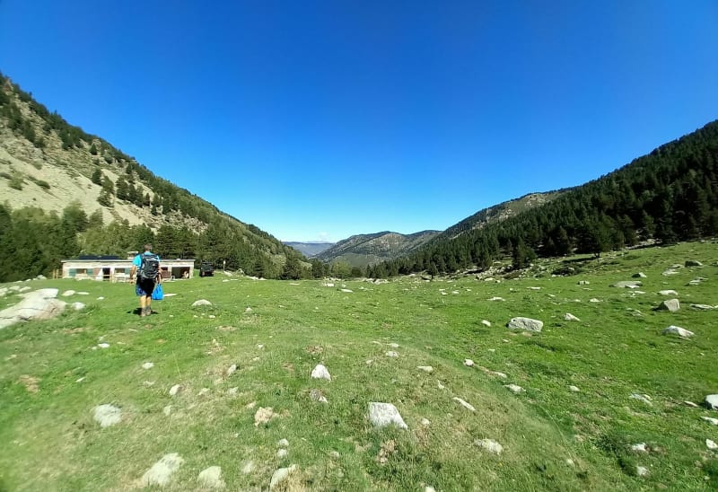 La vallée de la Riberole de Prats Balaguer - Fontpédrouse