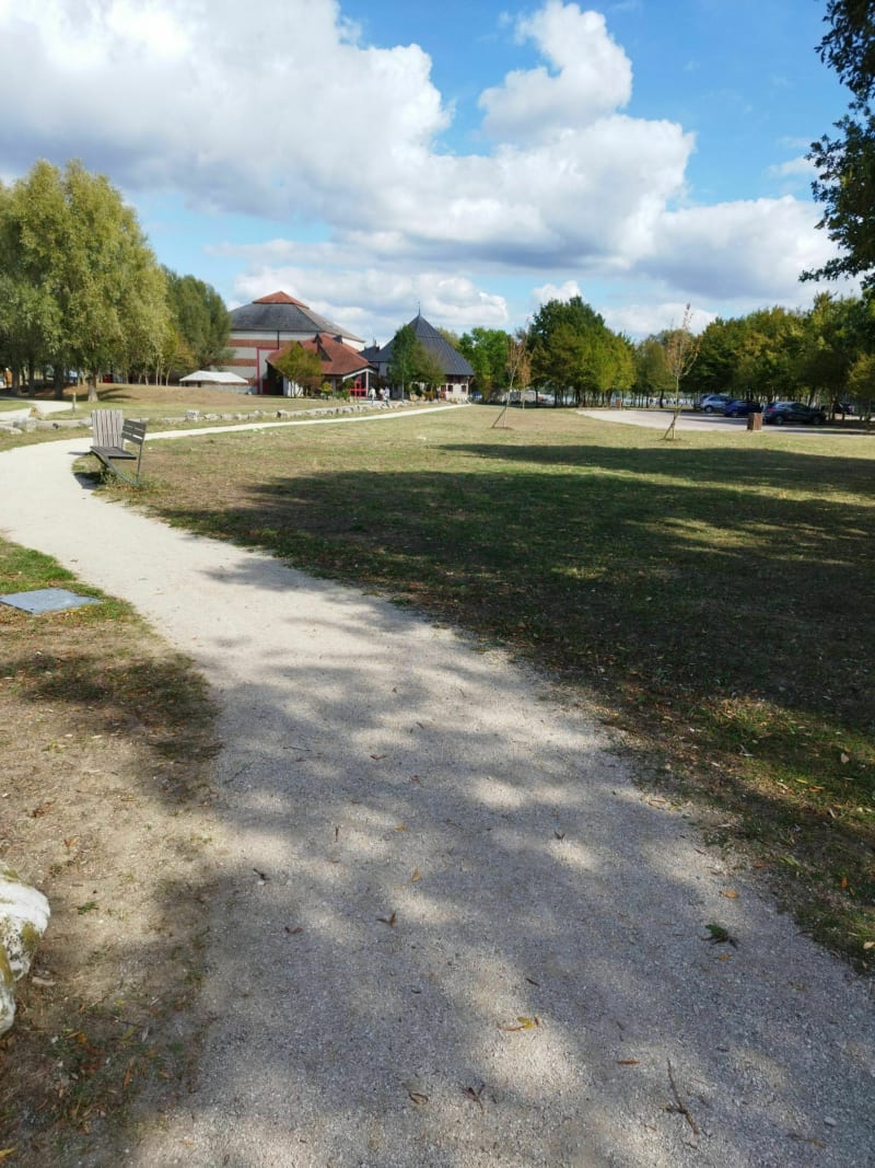 Une petite balade de Giffaumont vers Pont-Varin. - Giffaumont-Champaubert
