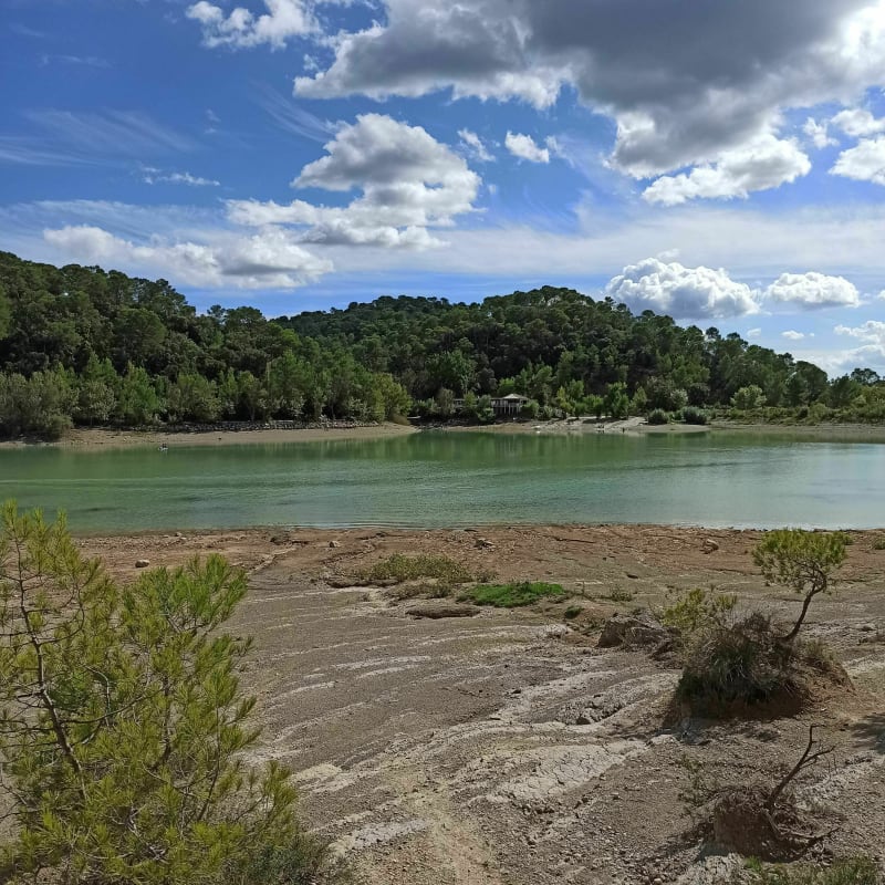Sur les hauteurs du lac de Cécélés - Saint-Mathieu-de-Tréviers