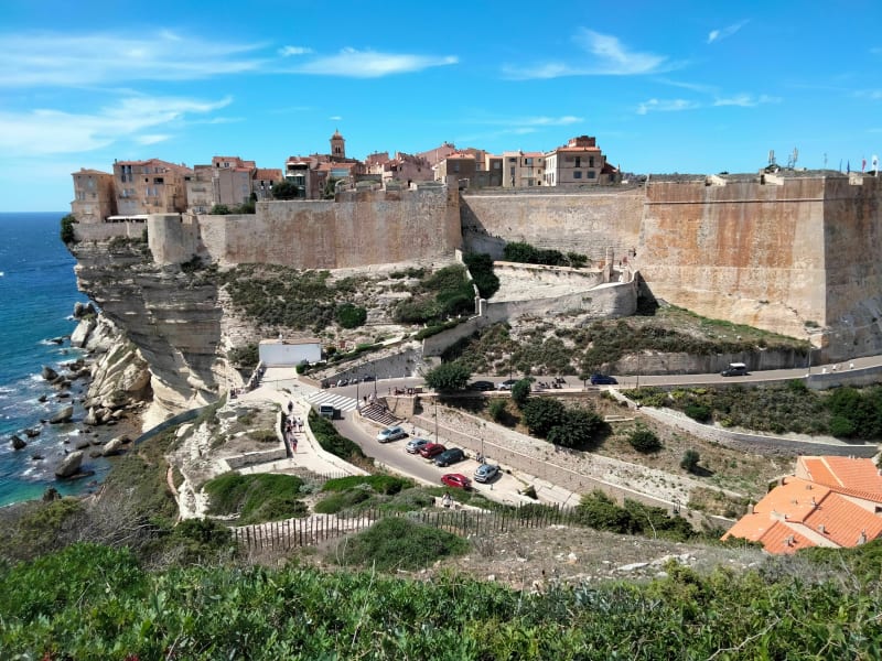Accès à Bonifacio par les falaises - Bonifacio