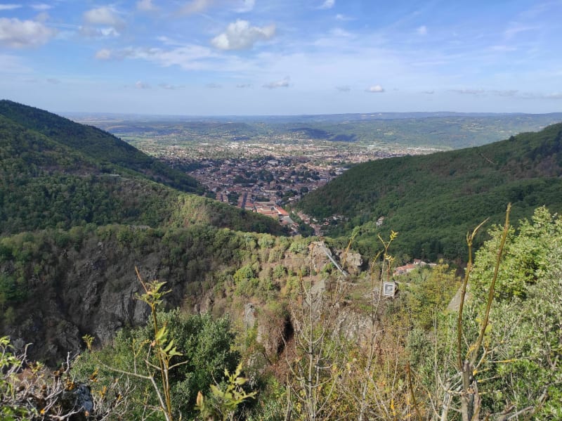 Hautpoul via la passerelle - Mazamet