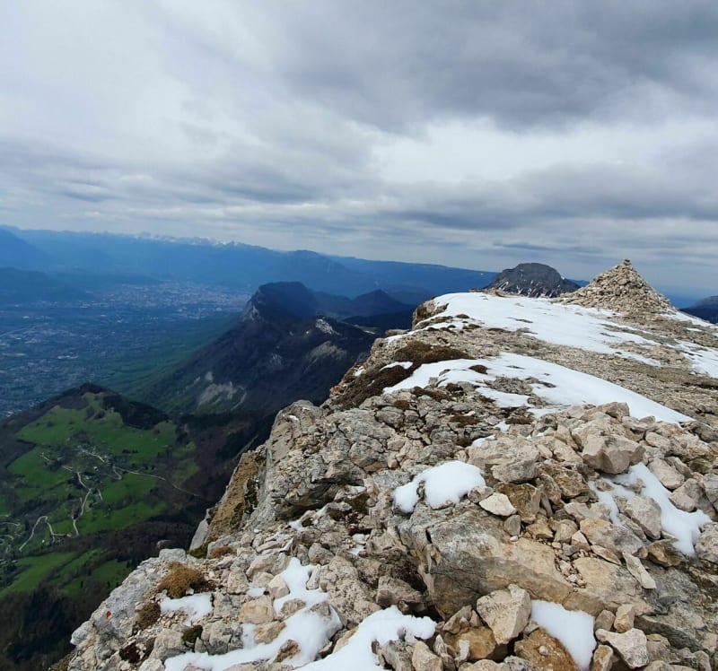 Oostelijke band van de Dent de Crolles via het Pas de Roche-vlak - Plateau-des-Petites-Roches