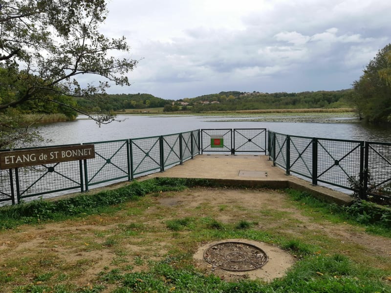 Jour pluvieux autour de l'étang de Saint-Bonnet - La Verpillière