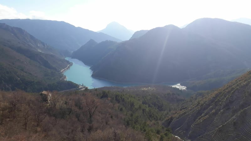 Col des Lèques en fietstocht langs de meren van Castillon en Chaudanne - Saint-André-les-Alpes