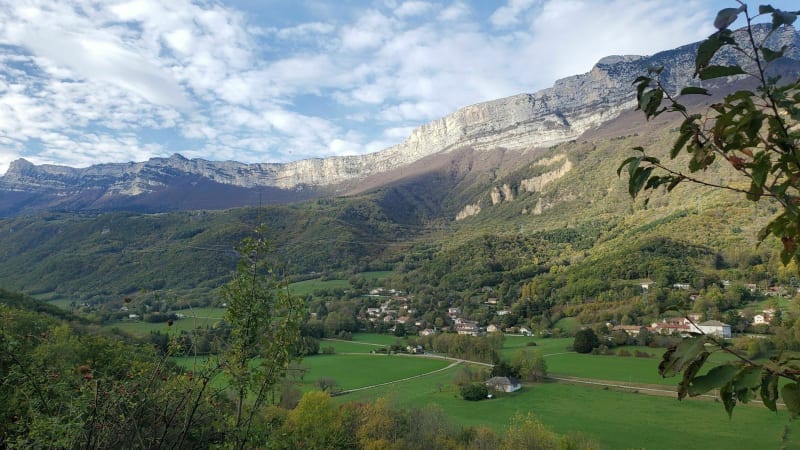 En dessous du Belvédère Vertige des Cimes - Noyarey
