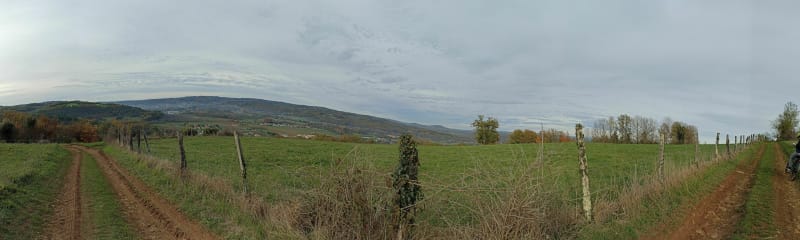 Promenade du dimanche dans la vallée de la Vézère - Le Lardin-Saint-Lazare