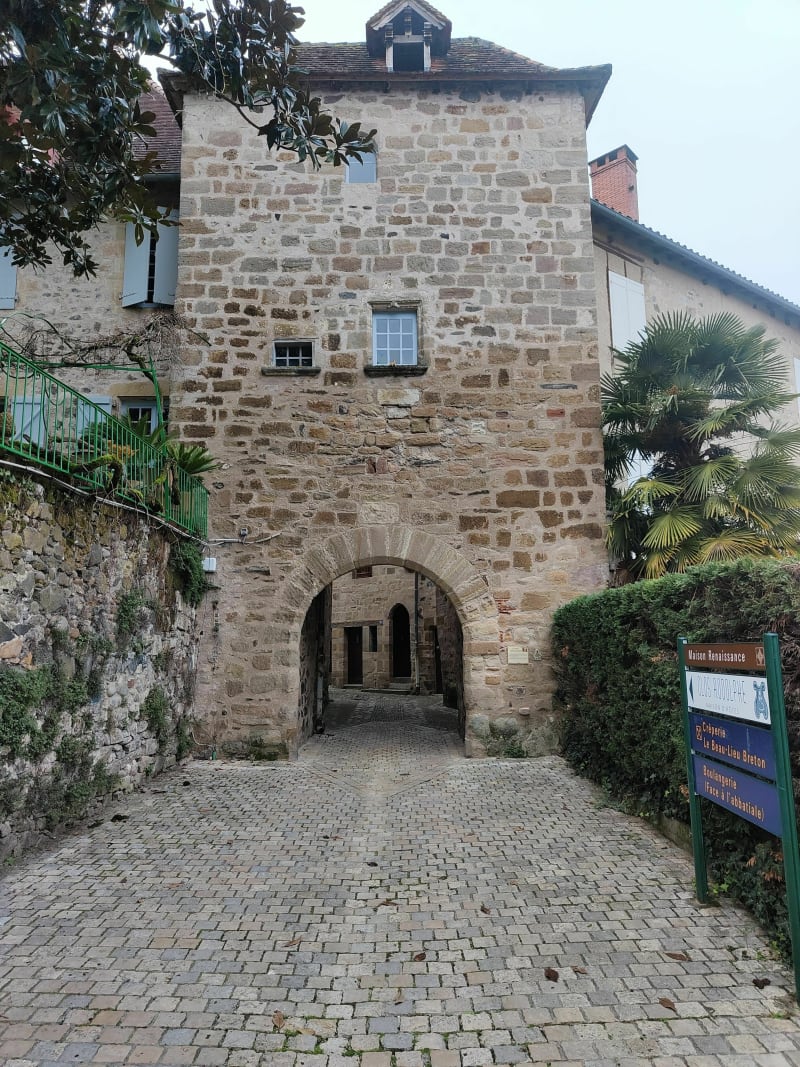 Promenade sur les hauteurs de Beaulieu - Beaulieu-sur-Dordogne