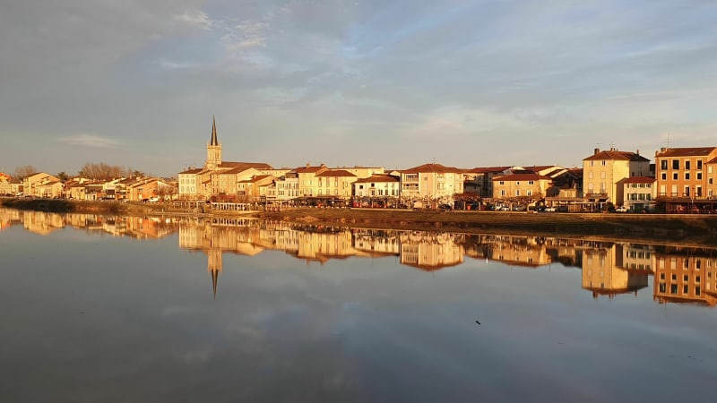 Mâcon, van de ene oever naar de andere - Mâcon