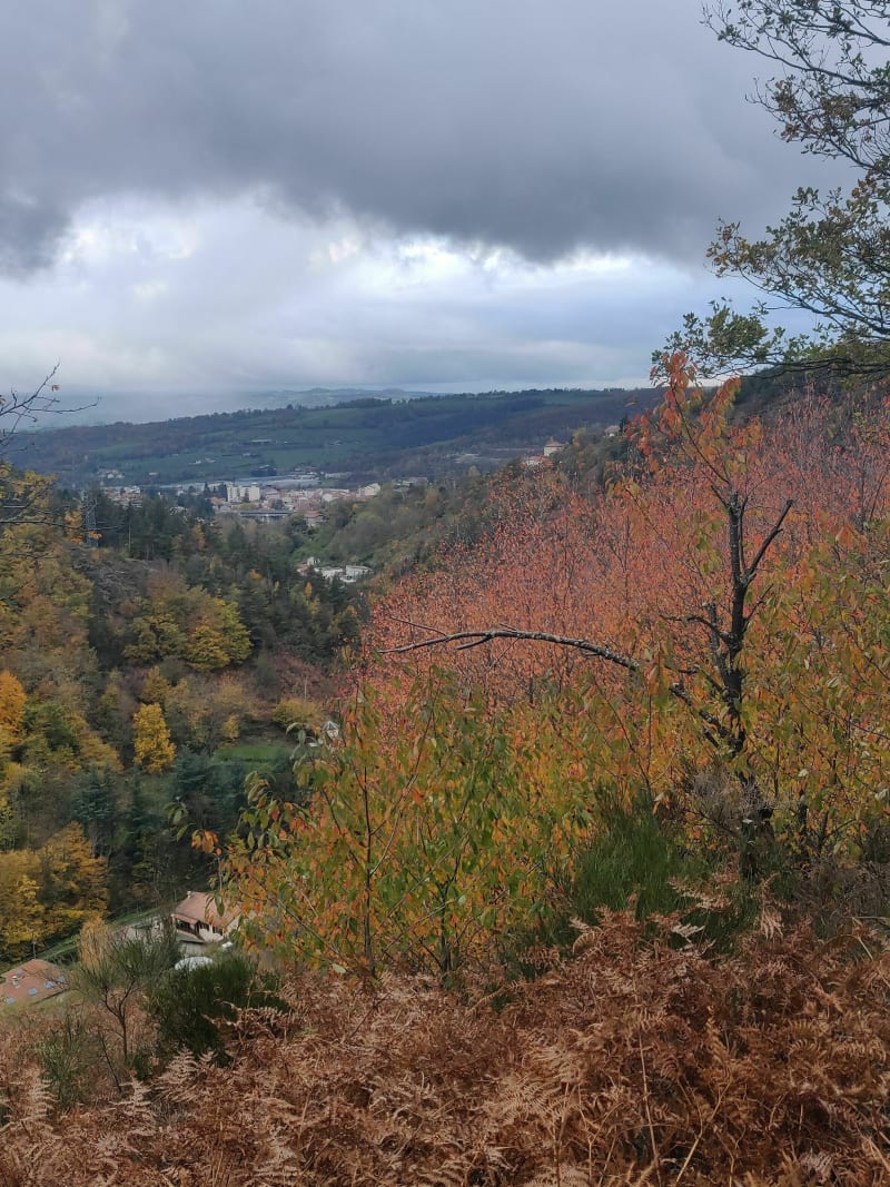 Boucle au Guizay par le barrage de l'Ondenon - Planfoy