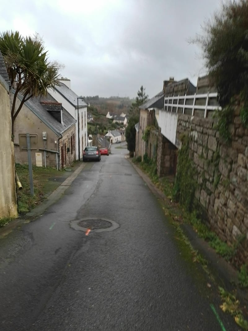 Balade campagnarde et bourg d'Elliant - Elliant