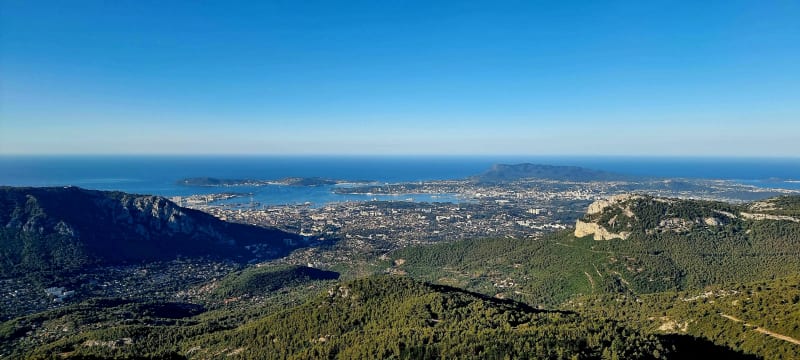 Montée au Mont Caume - Évenos