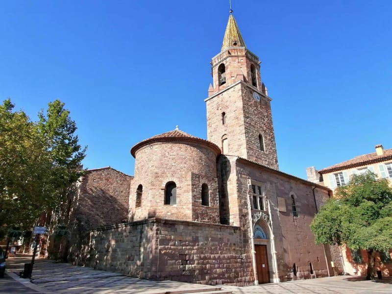 Balade dans le centre-ville de Fréjus - Fréjus