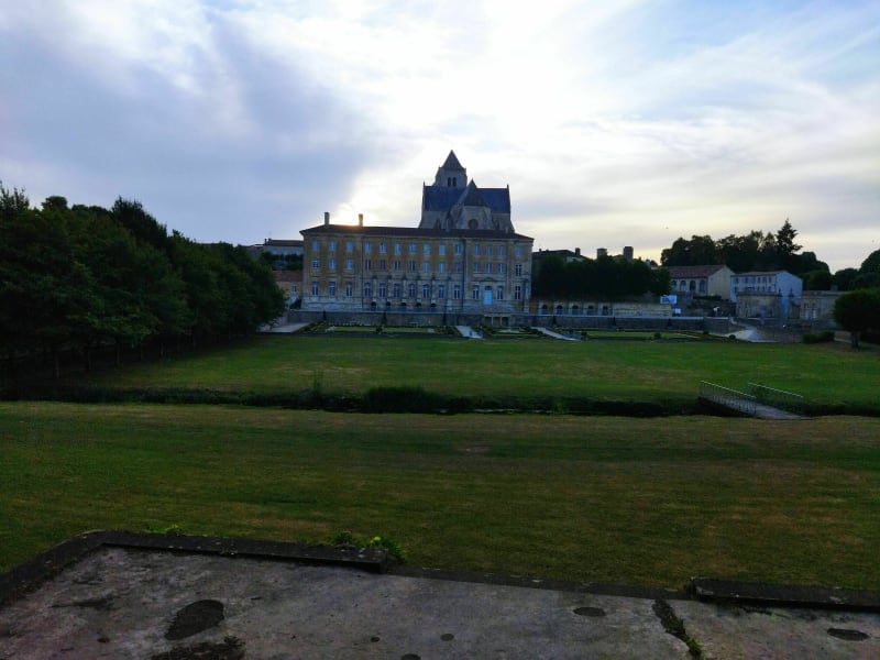 Petite boucle de Celles sur Belle, en passant par l'Abbaye - Celles-sur-Belle