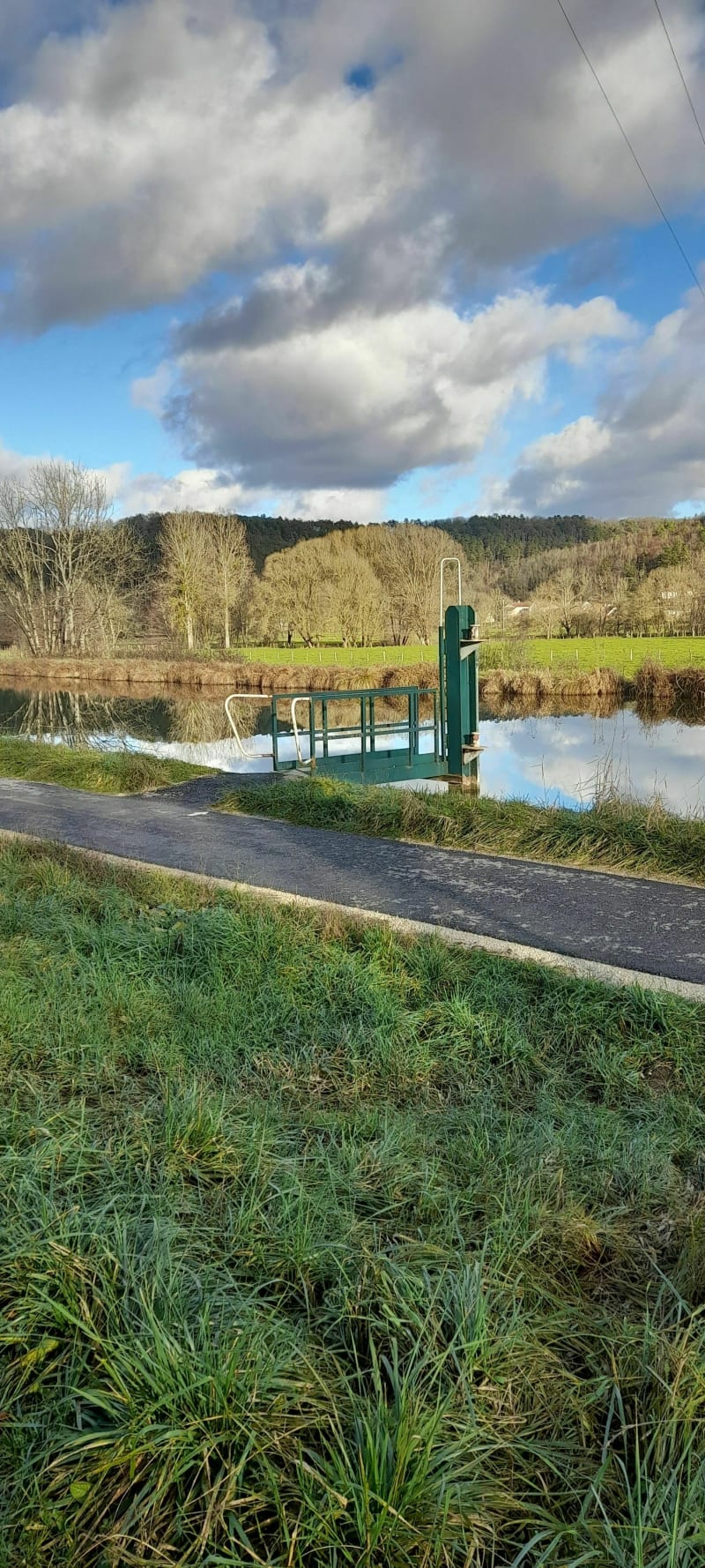 Chamarandes et son canal - Chamarandes-Choignes