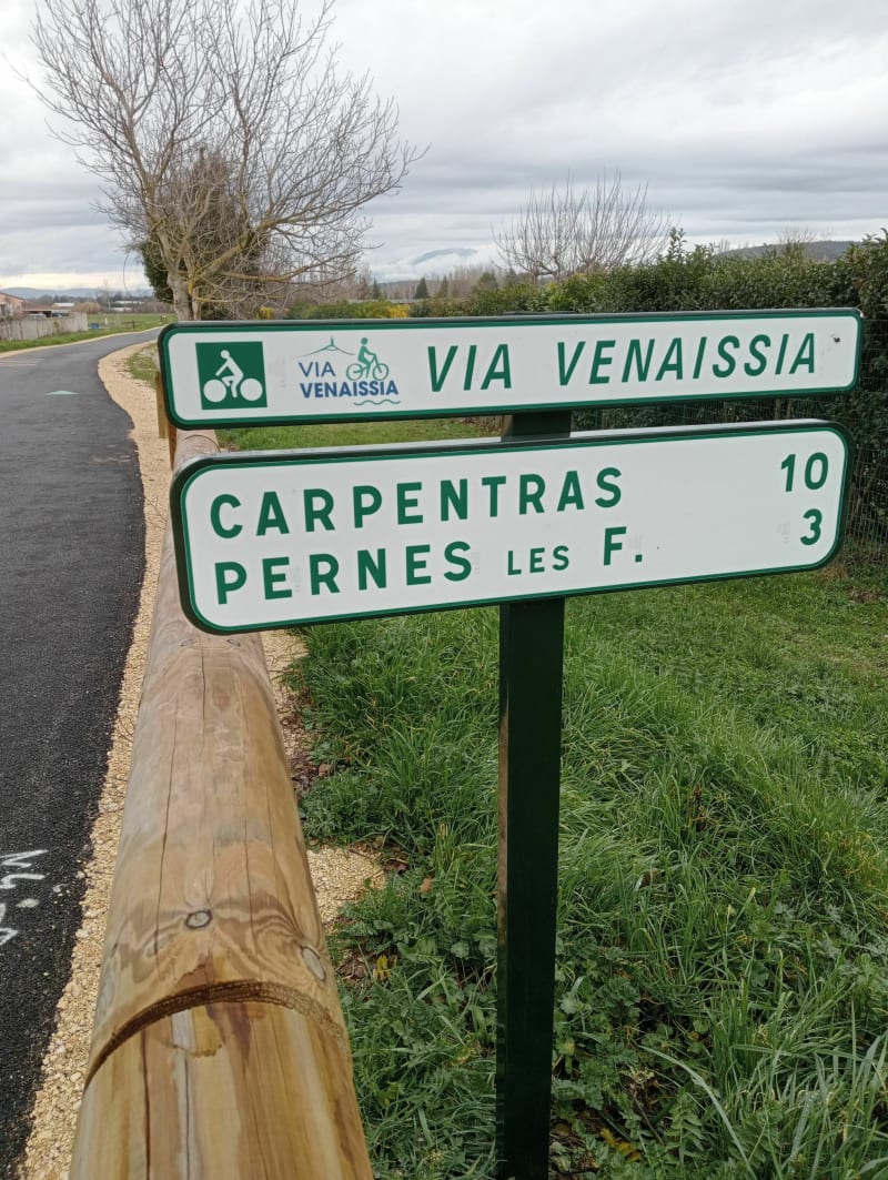 Petite rando digestive vers le Canal de Carpentras - Velleron