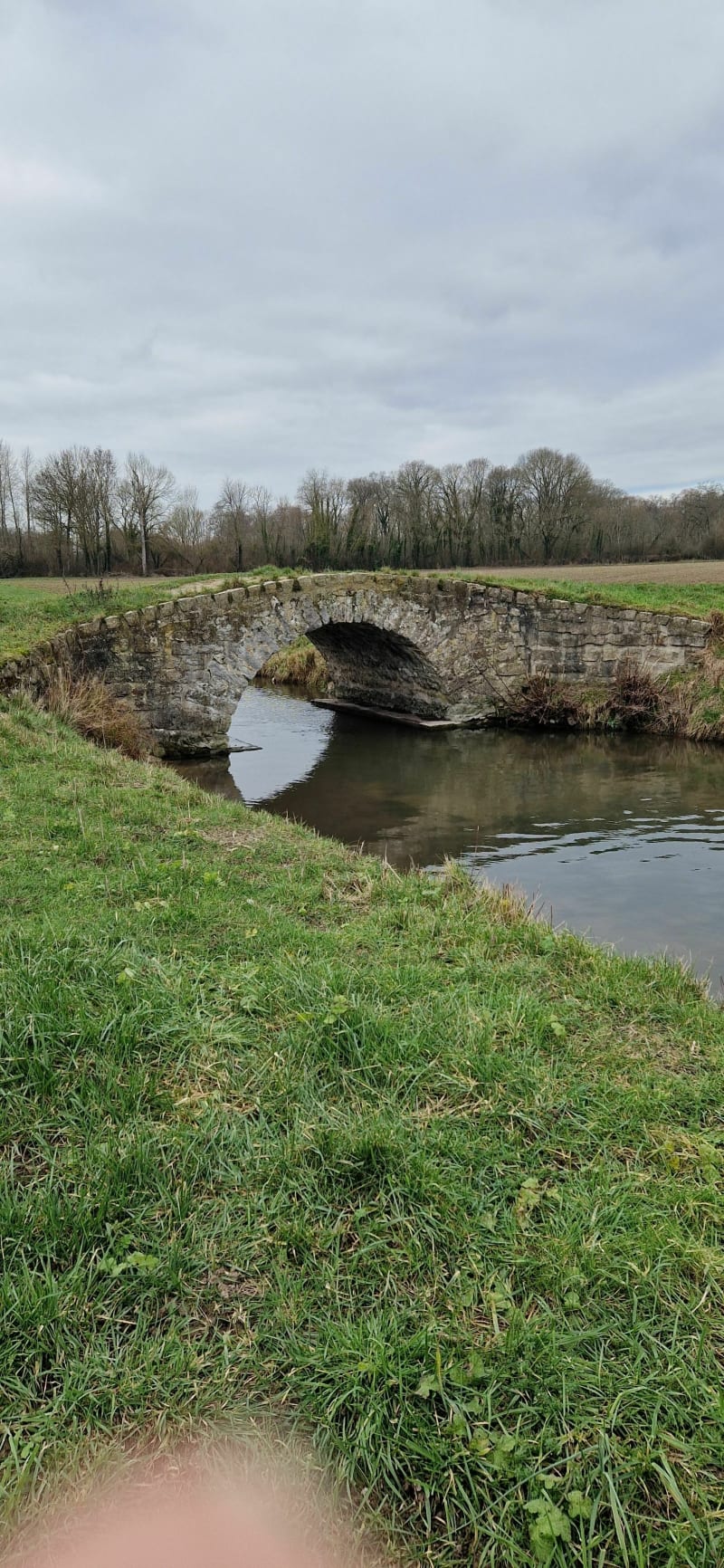 Gumery, Le long de l'Orvin - Gumery