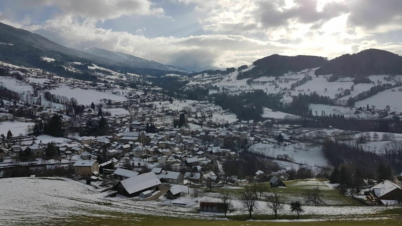 Theys par l'Adret et Les Masses, retour par le Givet - Theys