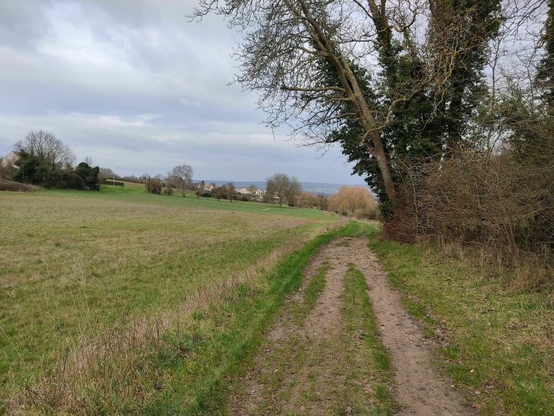 Tour au dessus d'Epône par le chemin de la Mare aux Chevaux - Épône