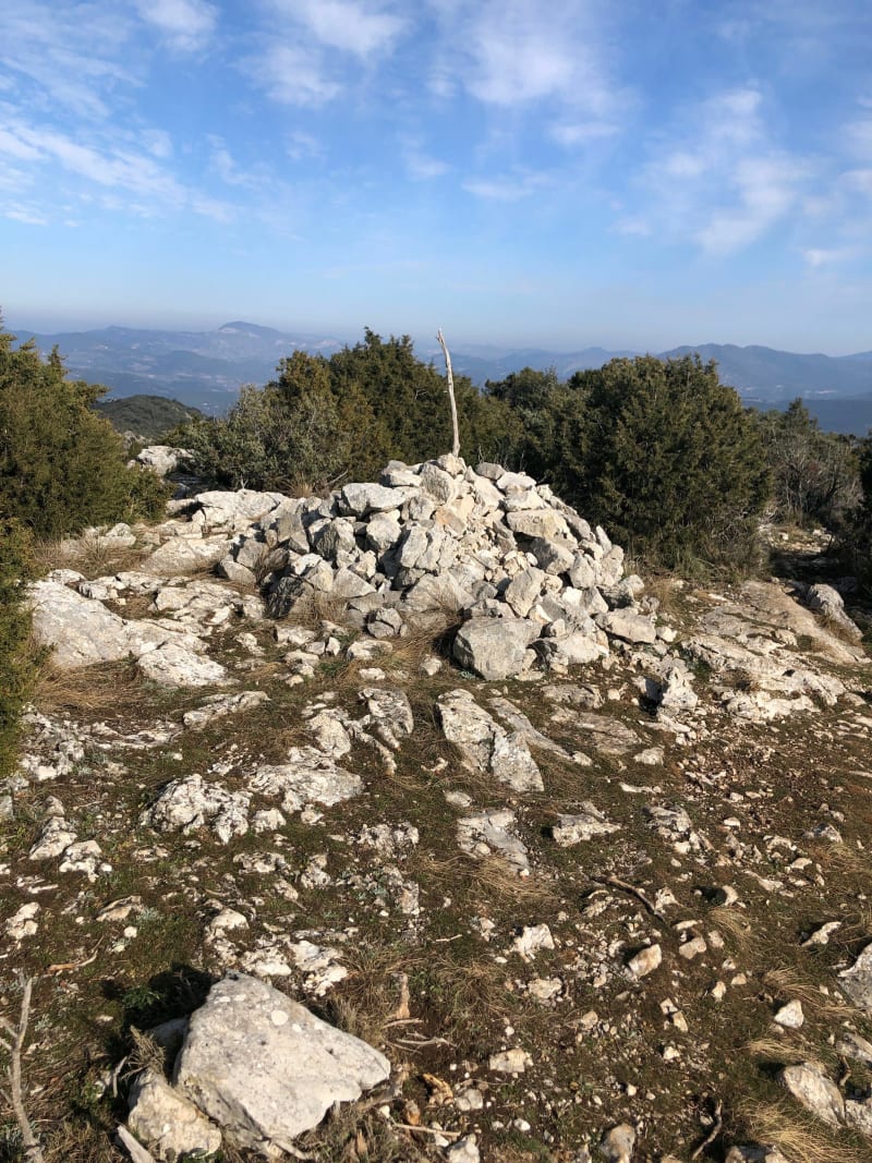 Tour du massif d’Arfuyen à Malaucene - Malaucène