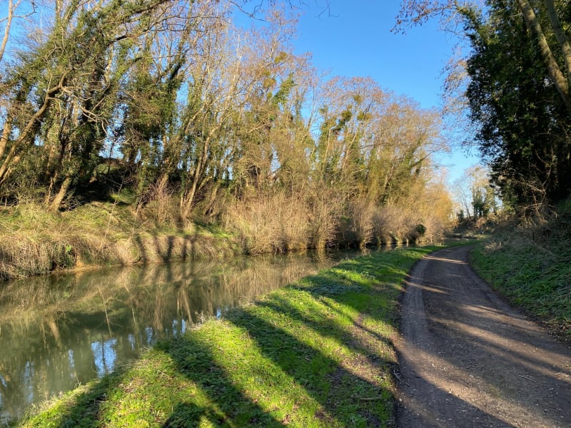De Fresnes à Charmentray, canal et champs - Fresnes-sur-Marne