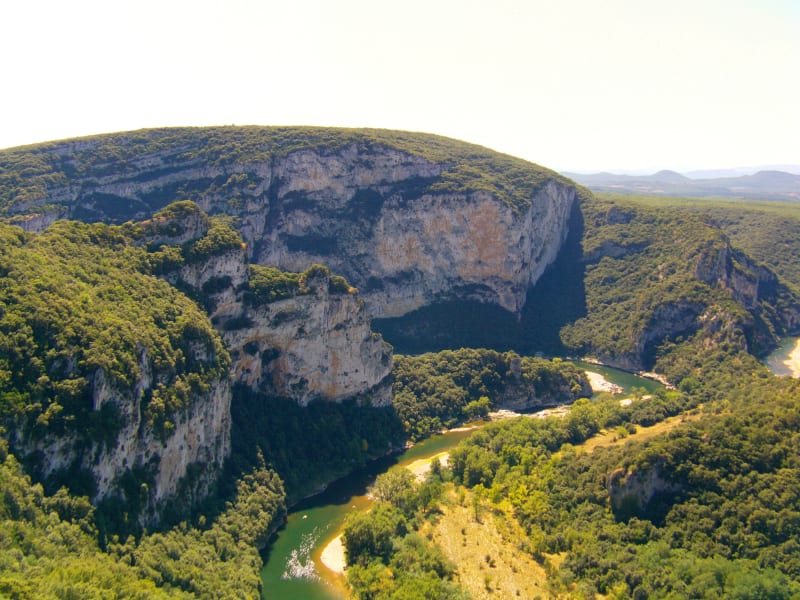 Voyage dans les grottes et gouffres de Vallon-Pont-d'Arc - Vallon-Pont-d'Arc