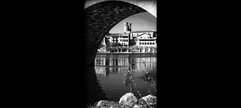 De l'autre côté du pont le long de la Garonne par le Lounis - Cazères