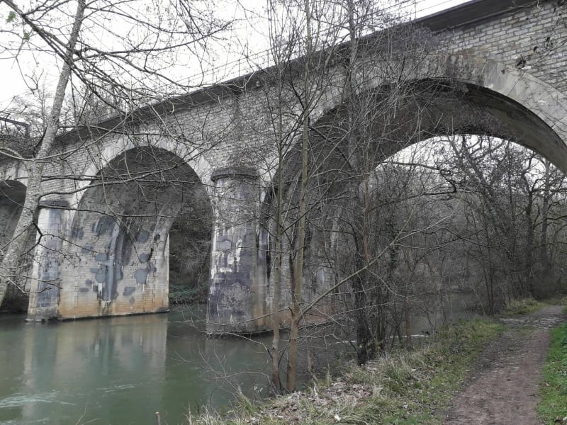 Balade au fil de l'eau dans Givray. - Ligugé