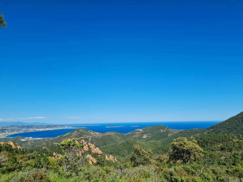Vue panoramique du massif de l'Estérel - Les Adrets de l'Esterel