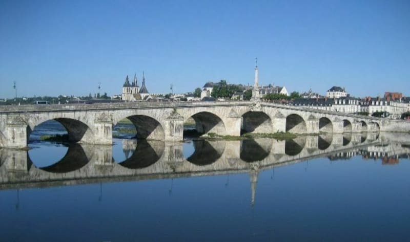 Le long de la Loire à Blois à VTC - Blois