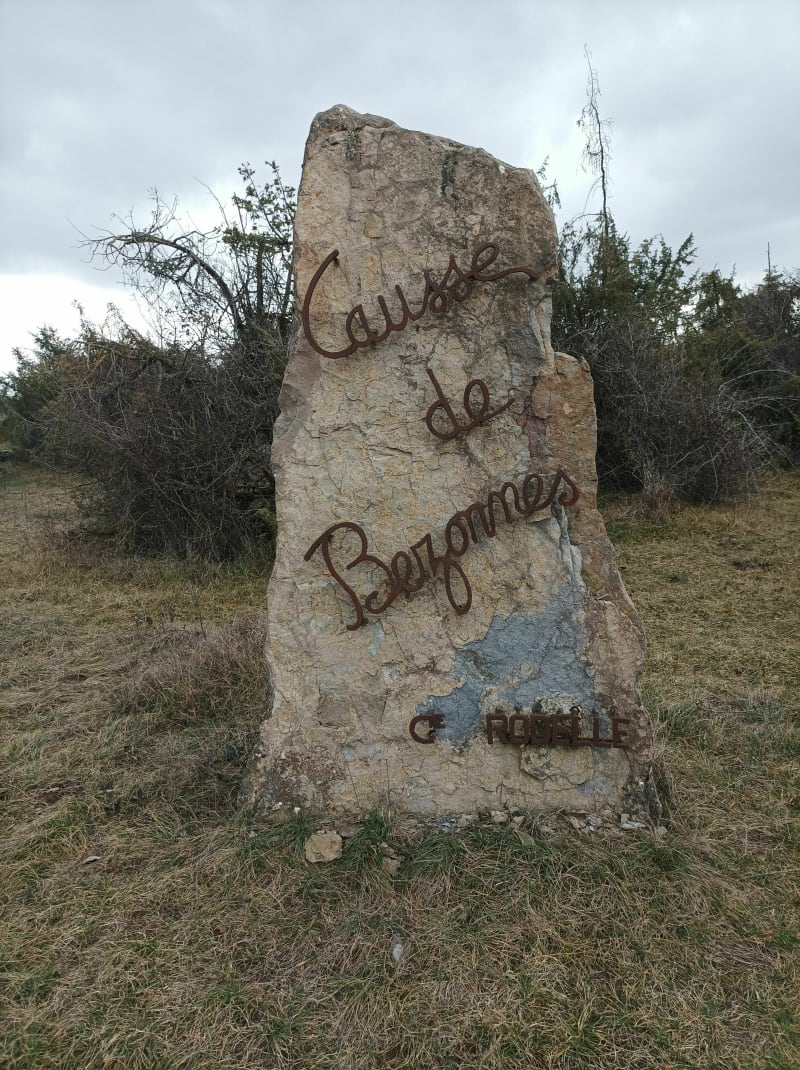 Balade au Causse de Bezonnes (Rodelle) - Rodelle